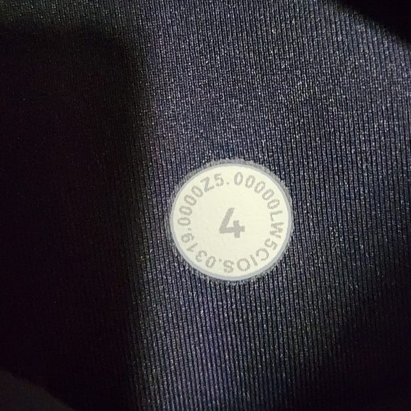 Lululemon In Movement Tight 25" *Spray Dye Everlux Size 4 - Picture 11 of 11